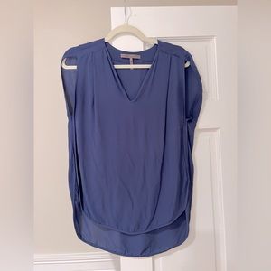 Hailstones heritage silk blue top in size medium